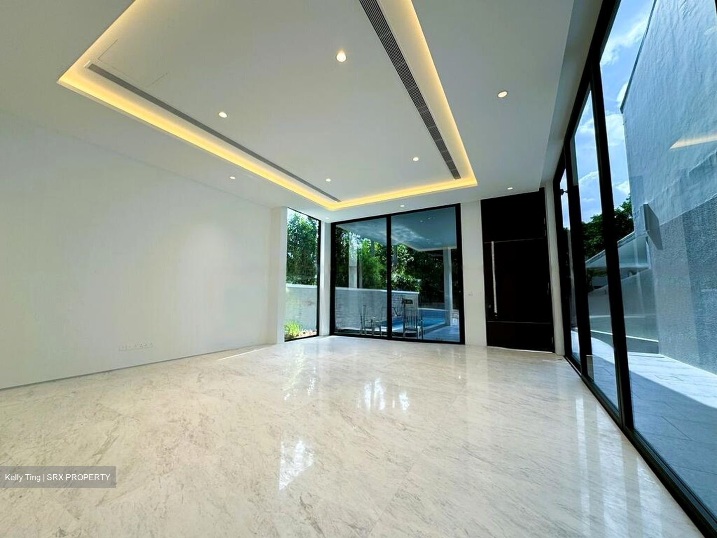 Holland Grove Road (D10), Detached #437675031